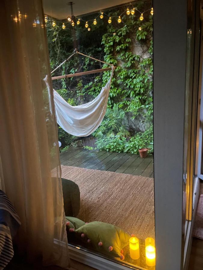 70M2 Romantic Living In The Old Town With Garden Bratislava Exterior photo